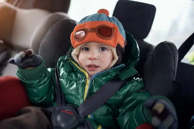 how to baby warm in car seat