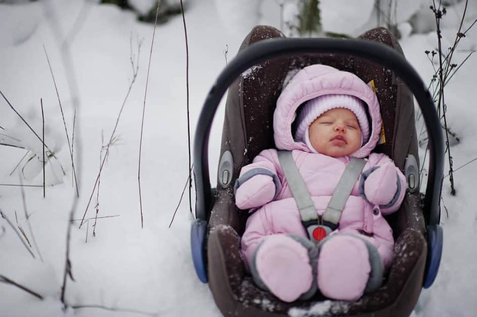 How To Keep Baby Warm In Car Seat This Winter - 5 Safety Practices